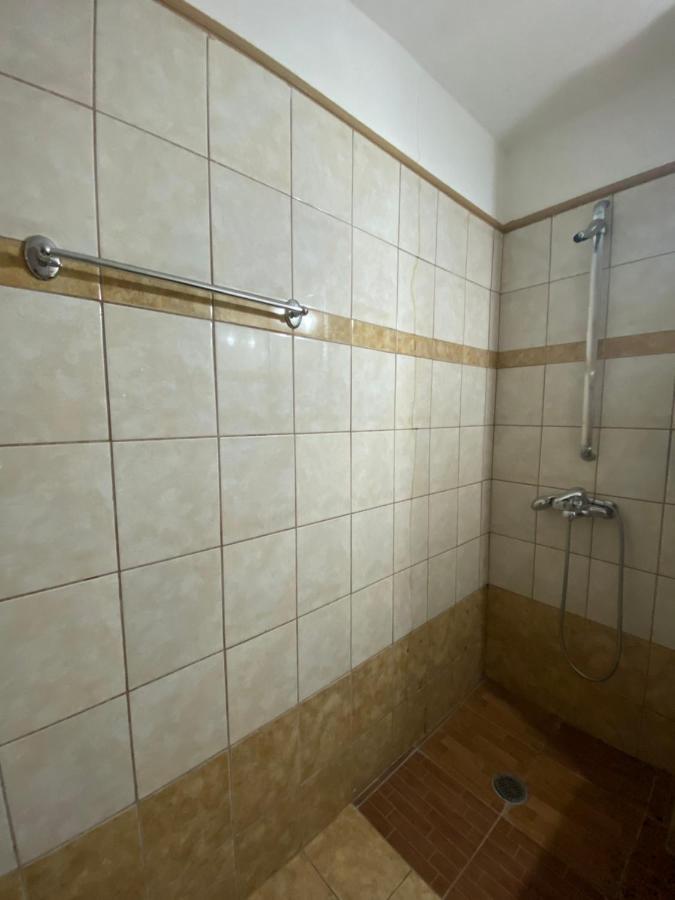 Sozos Inn Hotel Воніца Екстер'єр фото